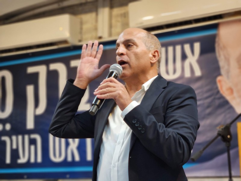 ברק סרי